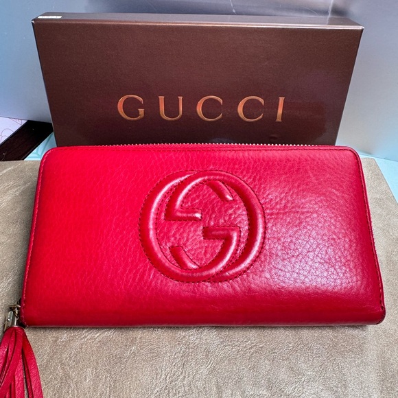 Gucci GG Crimson Leather Long Zip Wallet 12 Credit Card Holders & Zip Coin Case - Picture 1 of 6